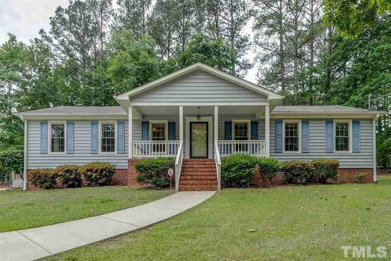 303 Thomas Drive, 2381121, Clayton, Detached,  sold, Realty World - Triangle Living